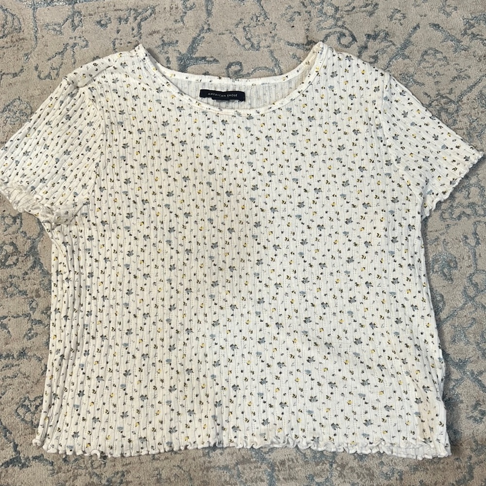 American Eagle flowered shirt